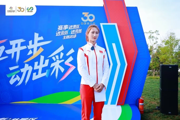 职业球员如何通过联赛提升竞技水平_1